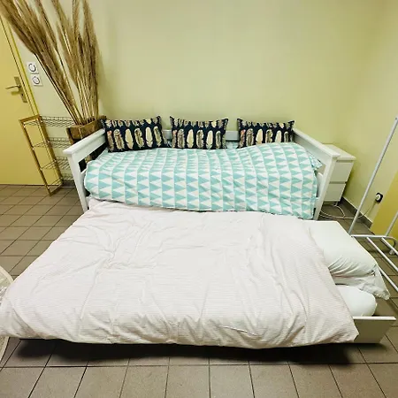 Loft A Partager 아파트 세클린